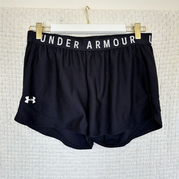 Under Armour Play Up Shorts ✨ - Picture 6 of 10